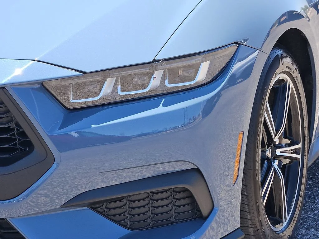 Used 2025 Blue Ford EcoBoost Fastback image 7