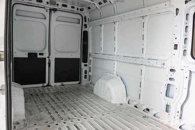Used 2023 White Ram High Roof image 17