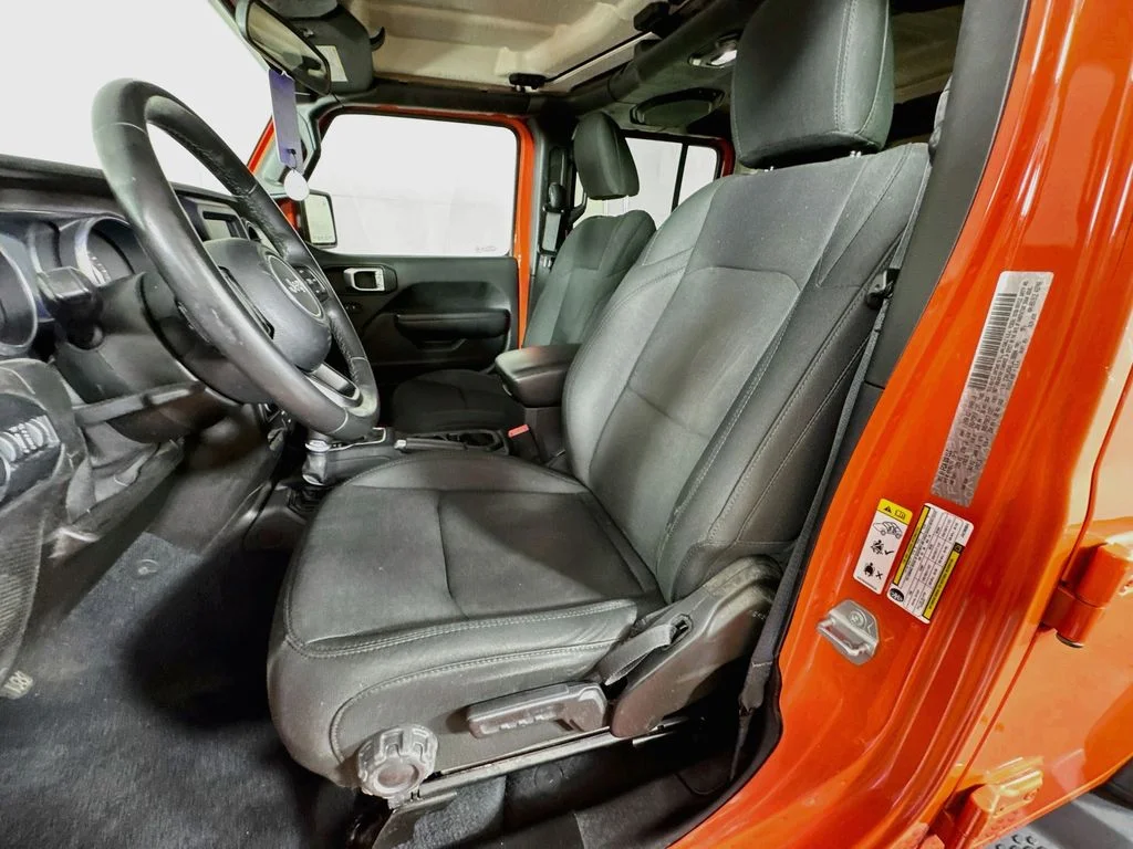 Used 2018 Orange Jeep Unlimited Sport S image 24