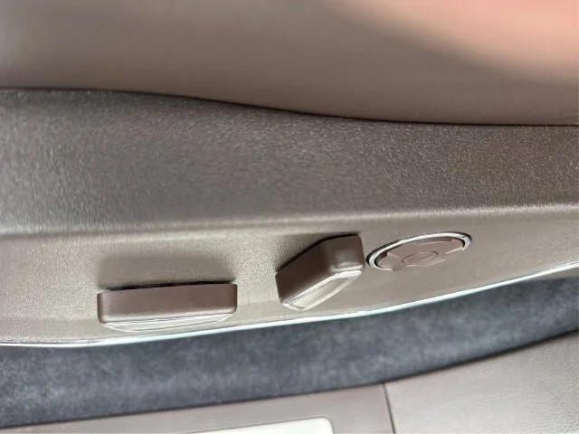 New 2026 Star White Metallic Tri-Coat Ford King Ranch® image 63