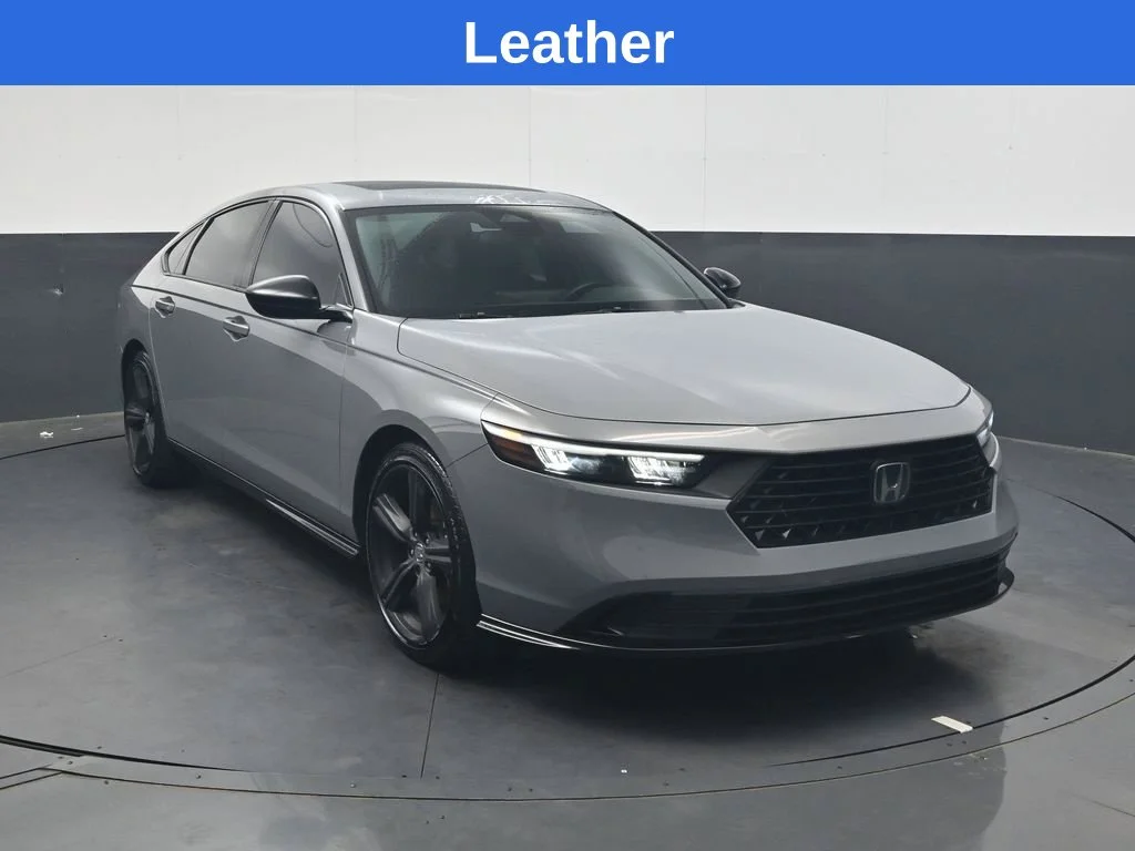 Used 2024  Honda Sport-L image 2
