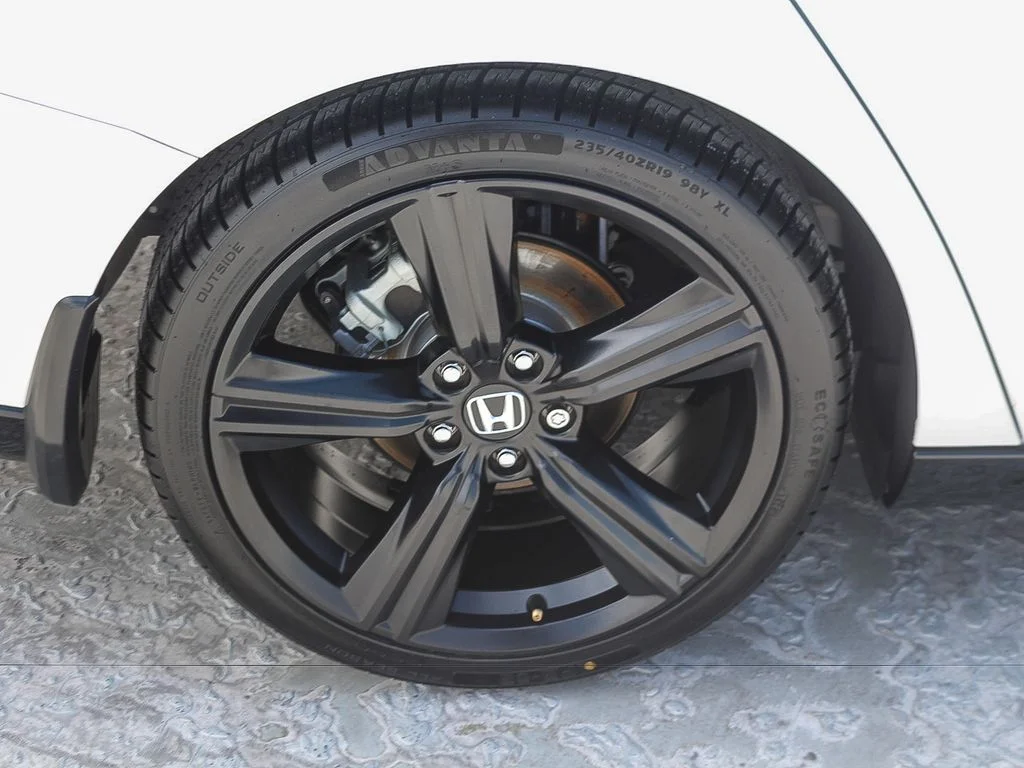 2024 Honda Accord Hybrid Sport-L - Photo 9