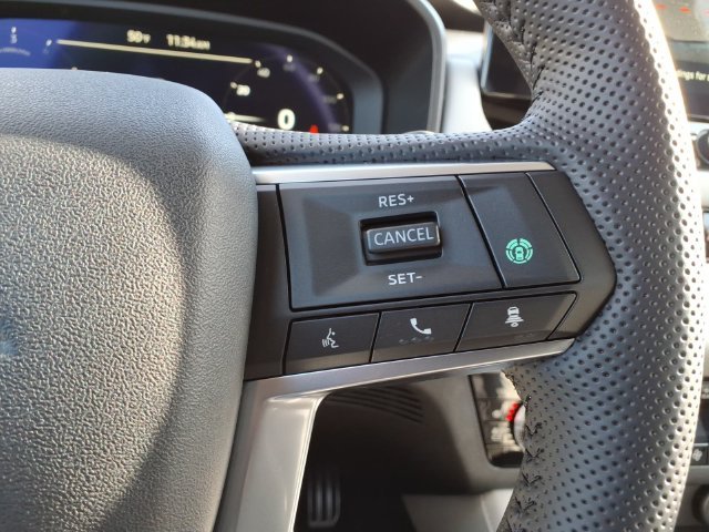 2026 Mitsubishi Outlander SEL - Photo 13