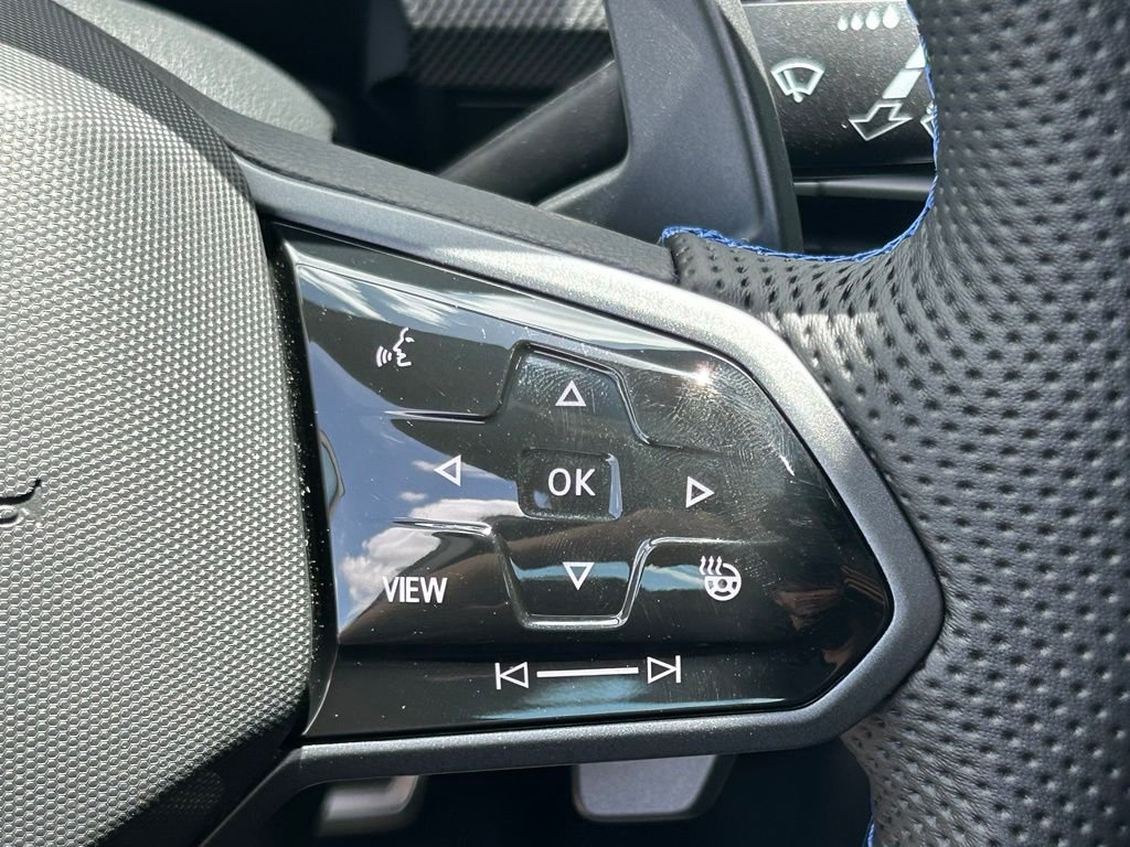 New 2026 White Volkswagen 2.0T image 20