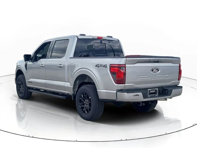 New 2026 Silver Metallic Ford XLT image 7