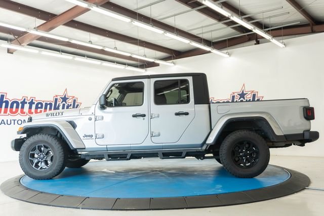 Used 2022 Silver Jeep Willys image 20