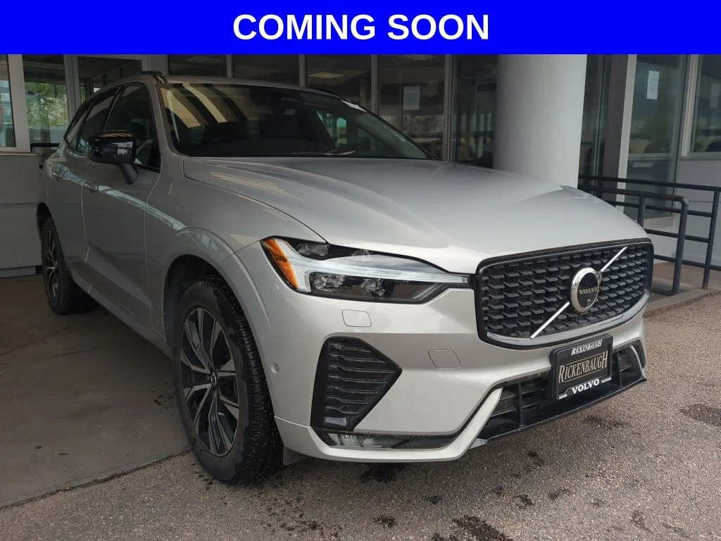 2025 Volvo XC60 B5 Plus Dark AWD's photo