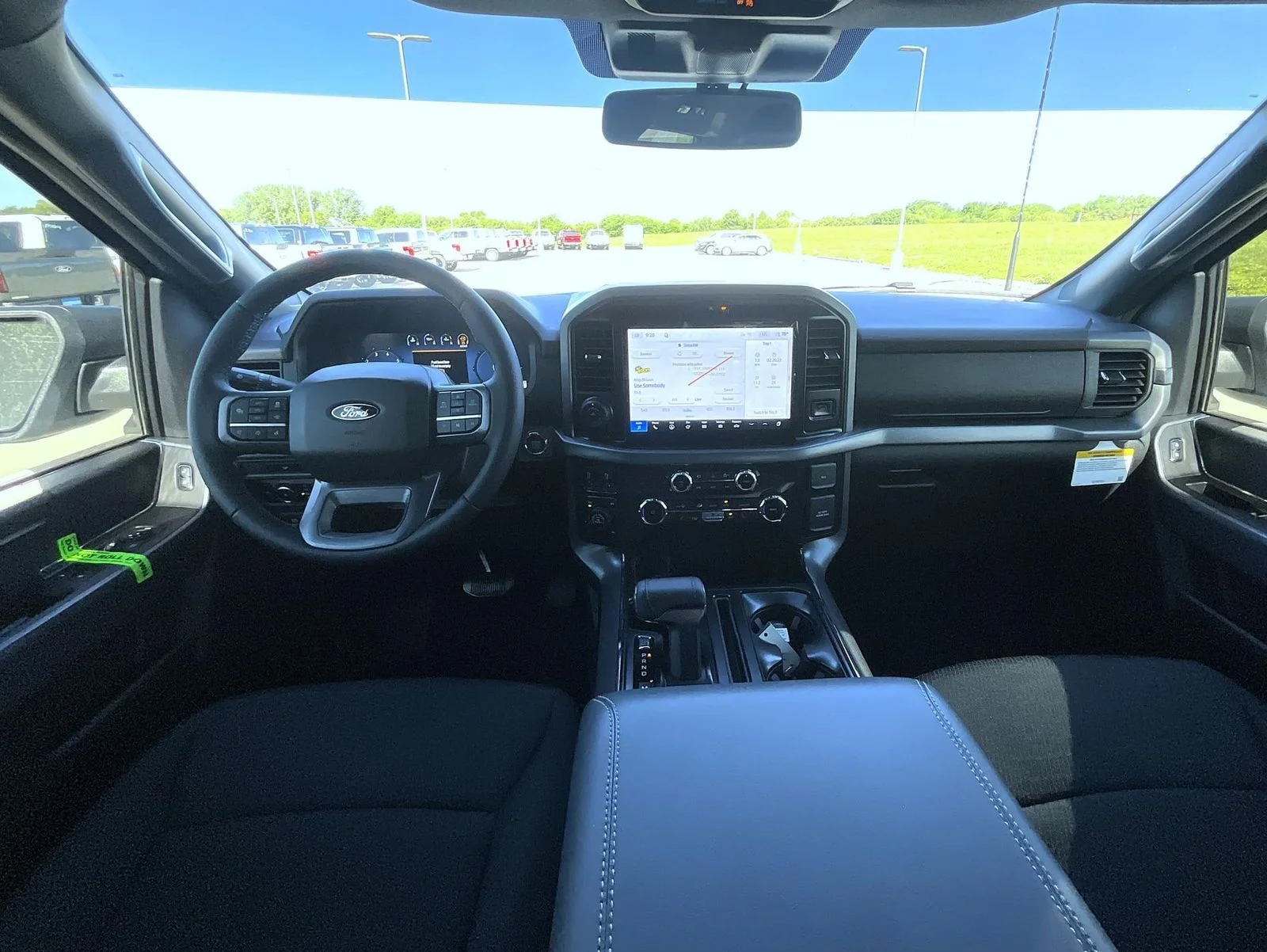New 2026 Oxford White Ford XLT image 12