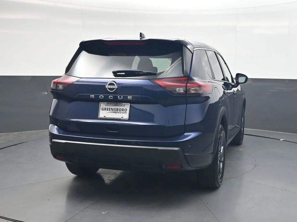Used 2025 Blue Nissan SV image 5