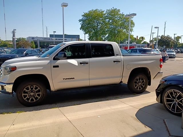 Used 2021 White Toyota SR5 image 6