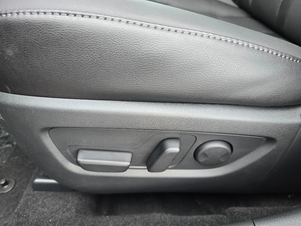 Used 2026 Ingot Blue Metallic Mazda 2.5 S Premium image 15