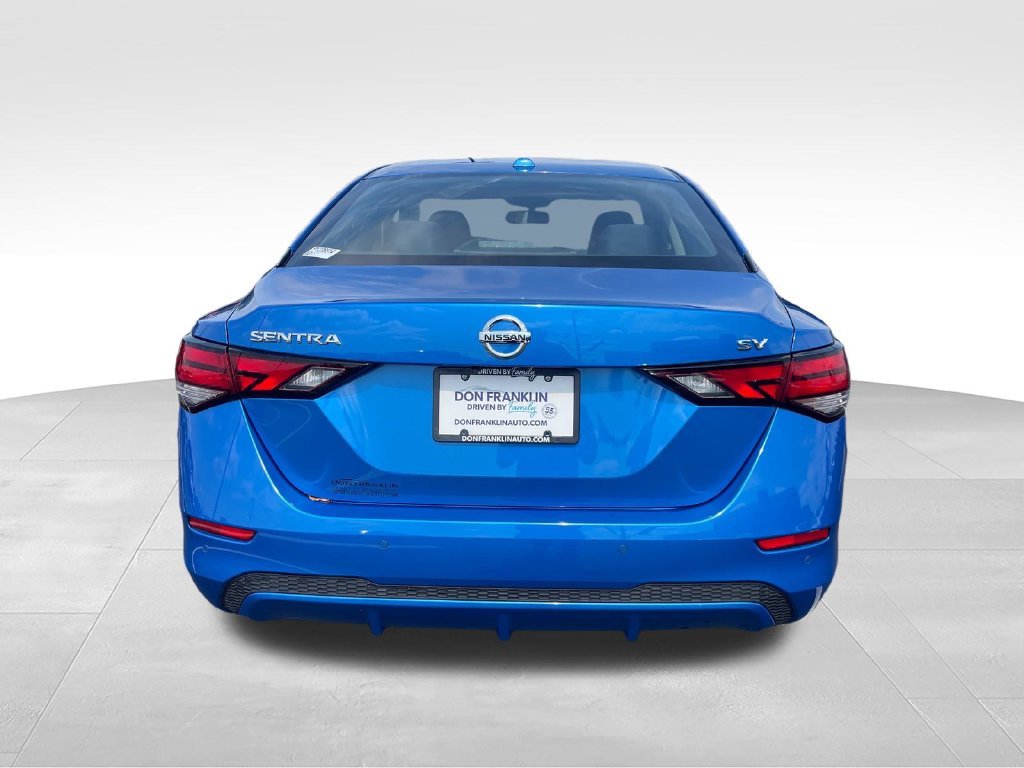 Used 2023 Blue Nissan SV image 4