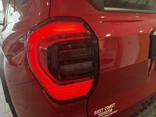 2025 Toyota 4Runner SR5 - Photo 36