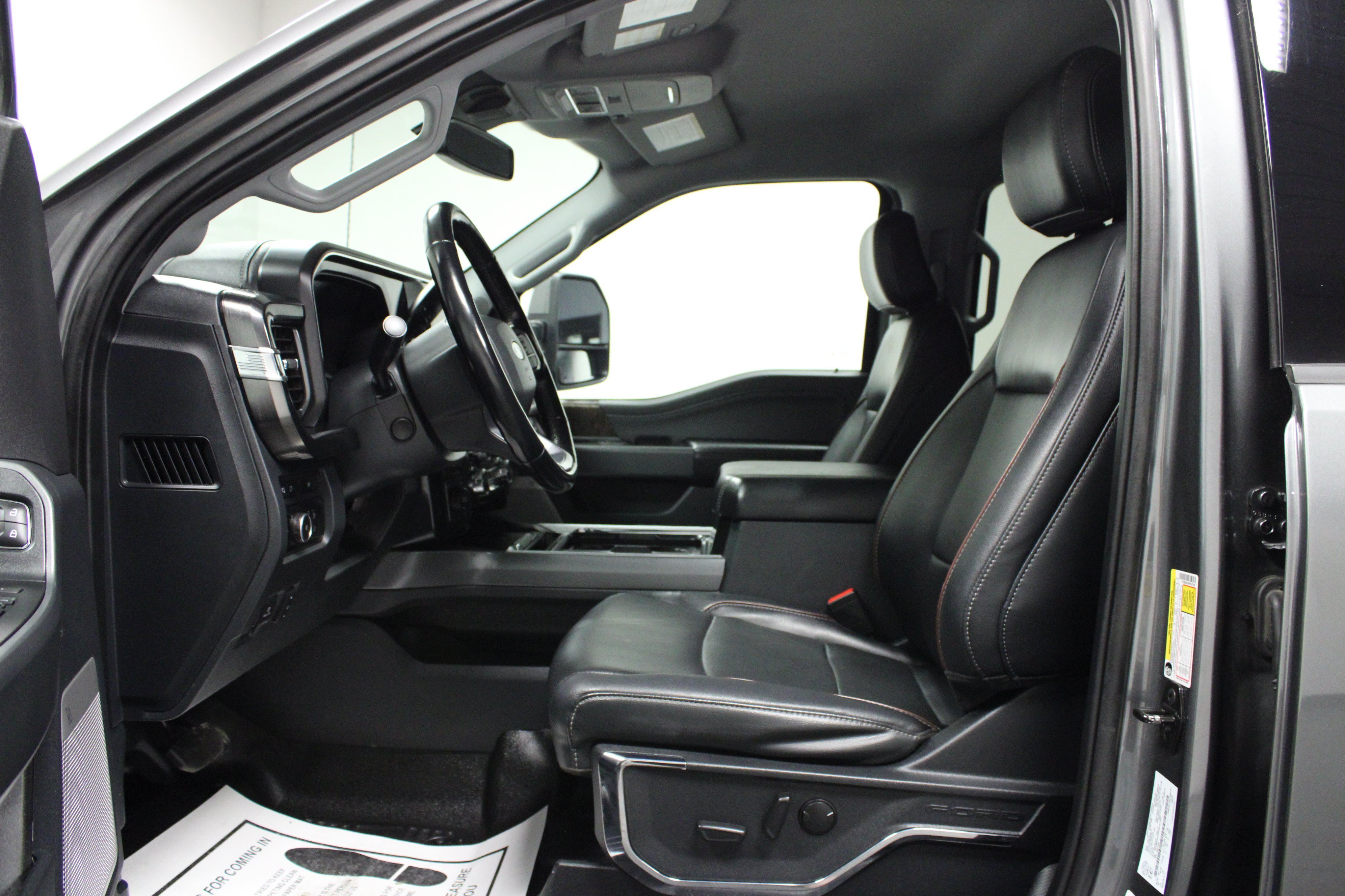 Used 2023 Carbonized Gray Metallic Ford LARIAT image 11