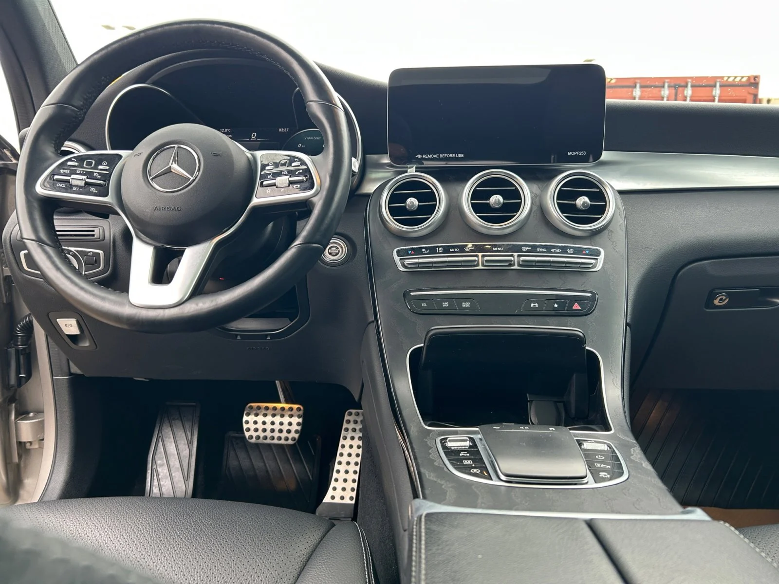 Used 2022 Gray Mercedes-Benz 4DR GLC 300 4MAT image 19