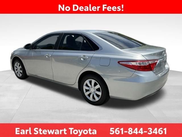 Used 2017 Silver Toyota LE image 6