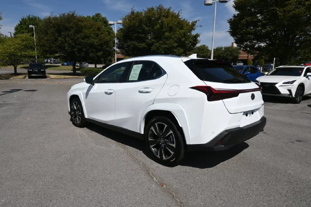 Certified Used 2026 ULTRA WHITE Lexus 300h Premium image 9