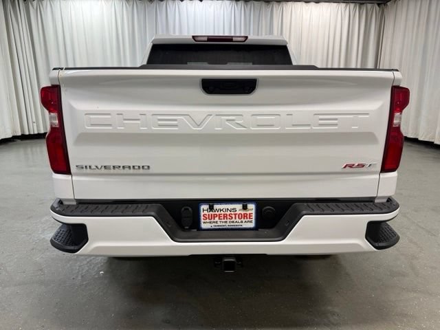 New 2026 Summit White Chevrolet RST image 9