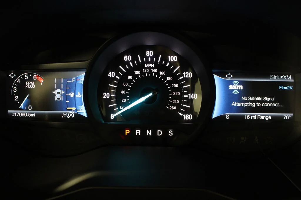 Used 2024 White Ford SEL image 25