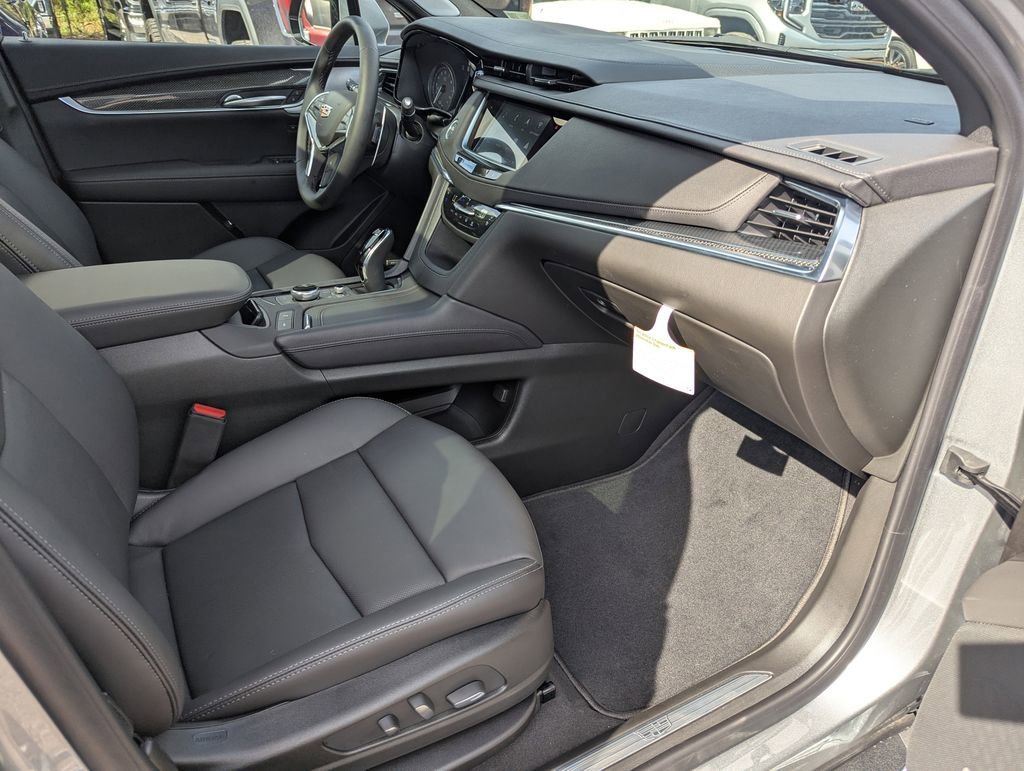 2025 Cadillac XT5 Sport - Photo 38