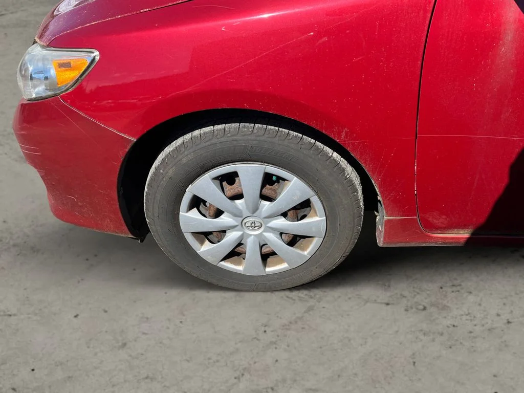 Used 2009 Red Toyota LE image 9
