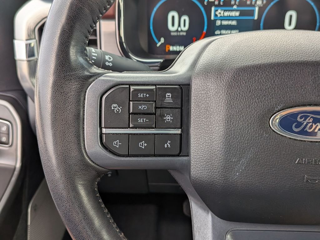 Used 2023 White Ford Lariat image 25