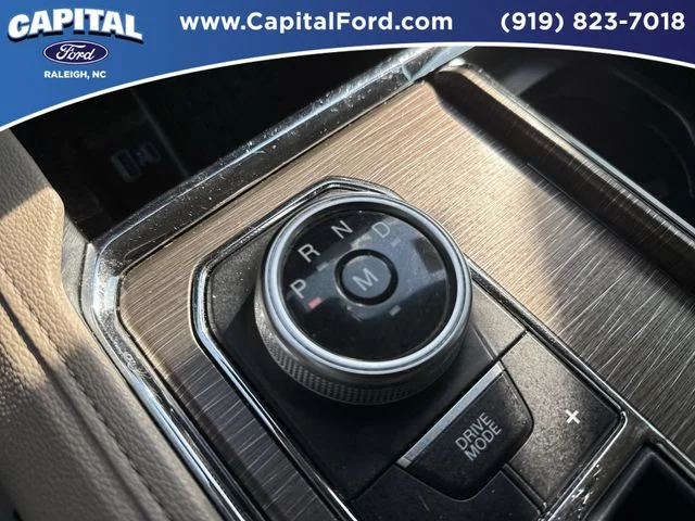 Used 2024 Black Ford Limited image 31