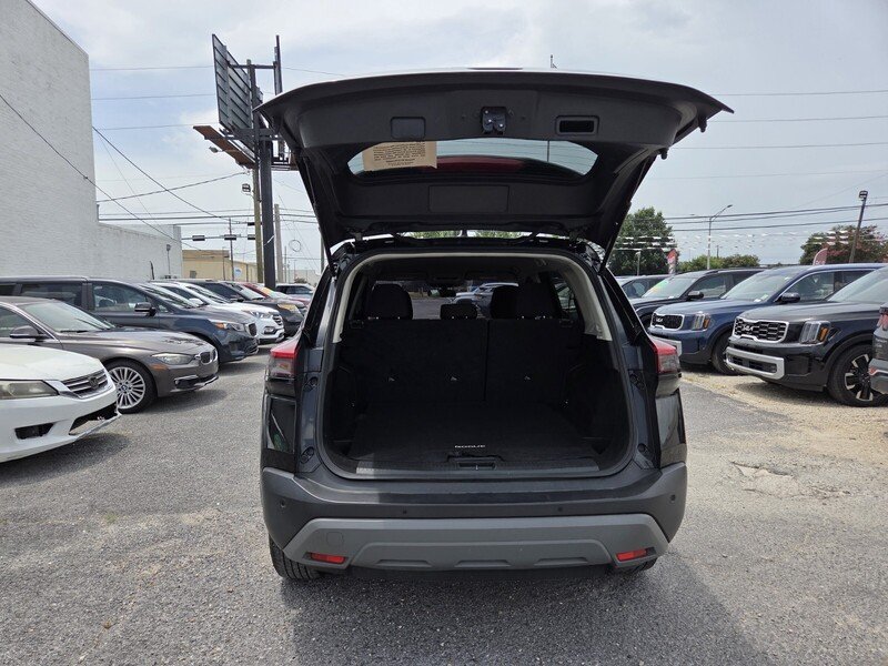 Used 2023 Black Nissan S image 24