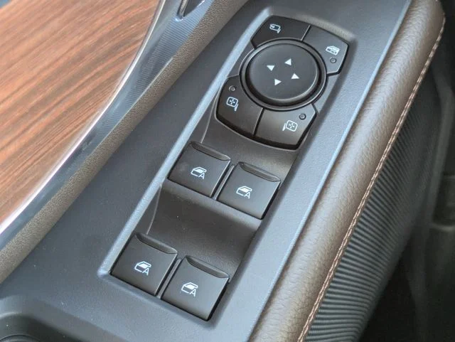 New 2027 Agate Black Metallic Ford MAX King Ranch® image 25
