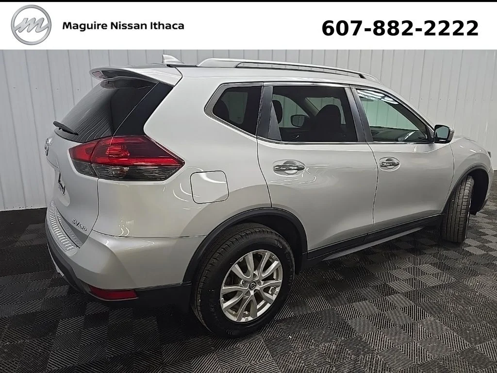 Used 2018 Silver Nissan SV image 4