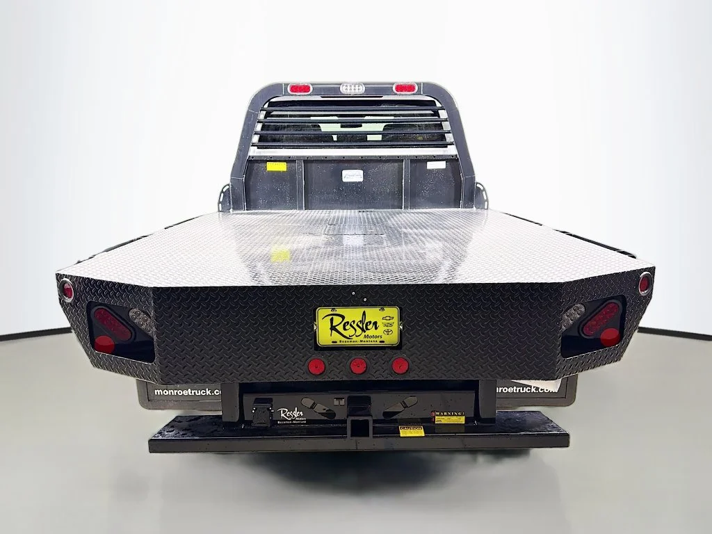New 2026 Summit White Chevrolet Work Truck image 7