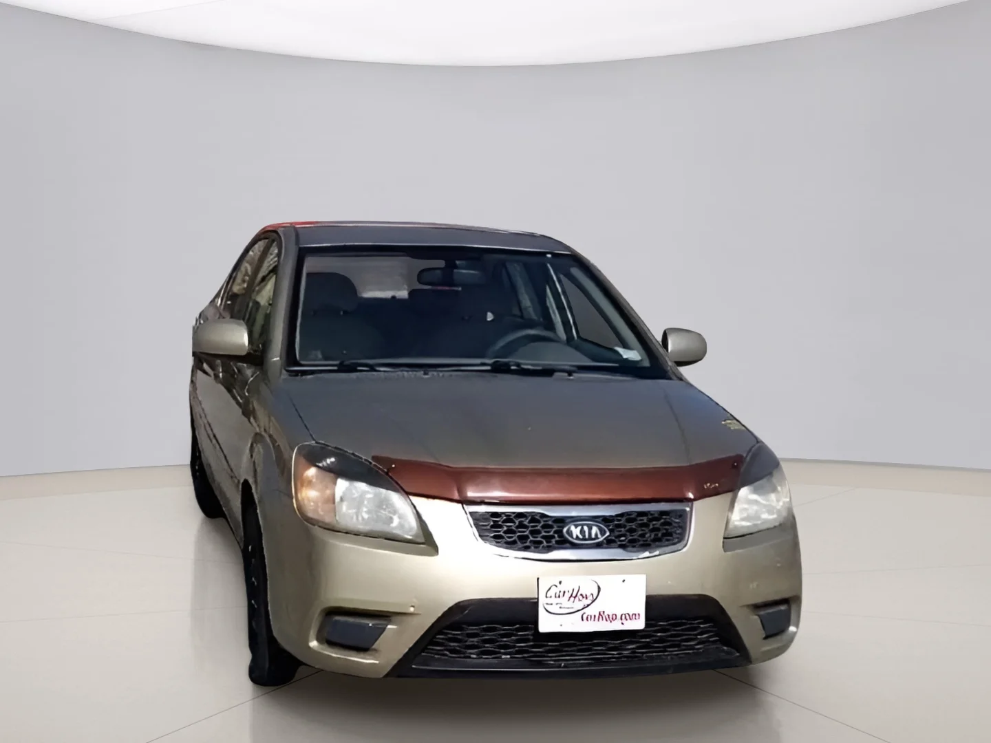 Used 2011 Gray Kia SEDAN 4D image 4