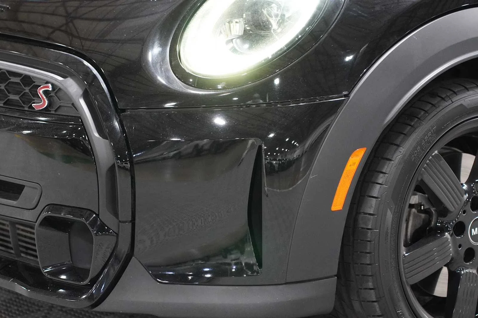 Used 2022 Midnight Black Metallic MINI Cooper S image 7
