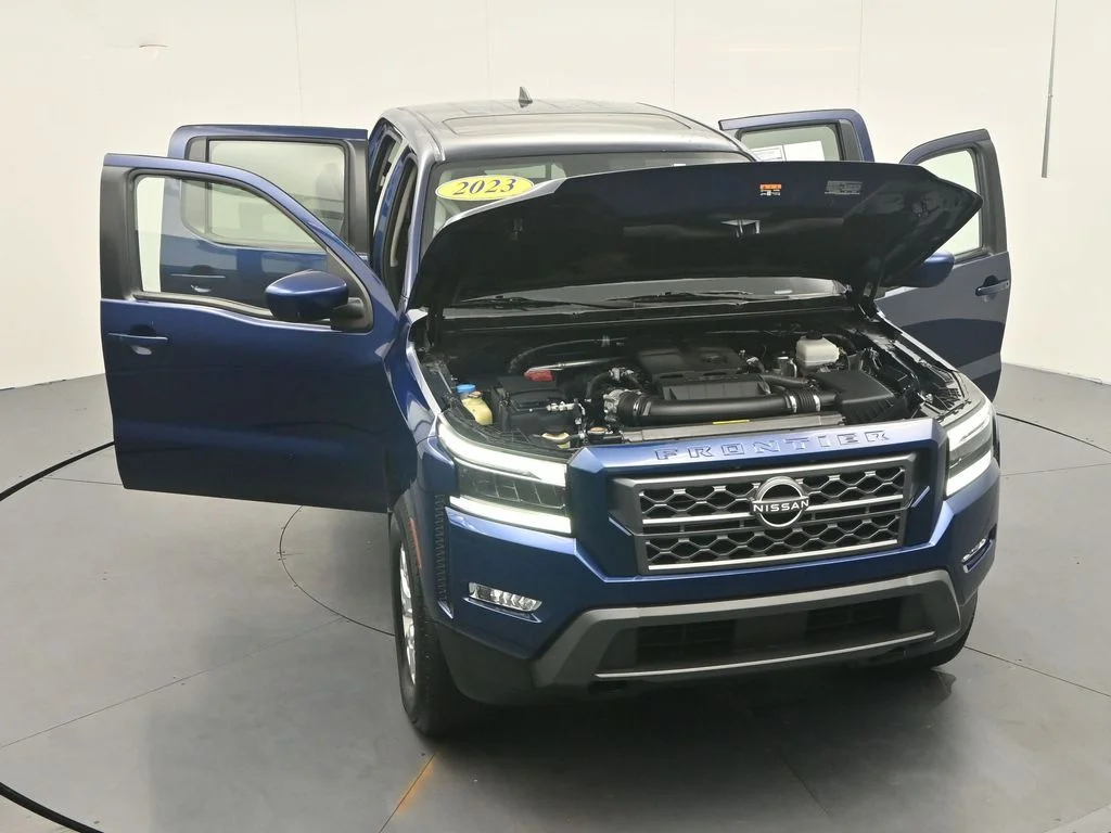 Used 2023 Blue Nissan SV image 54