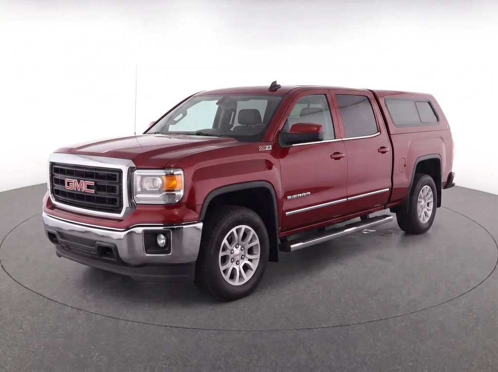 Used 2015 SONOMA RED METALLIC GMC SLE image 1