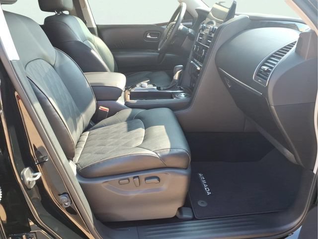 Used 2023 Black Nissan Platinum 2WD image 24