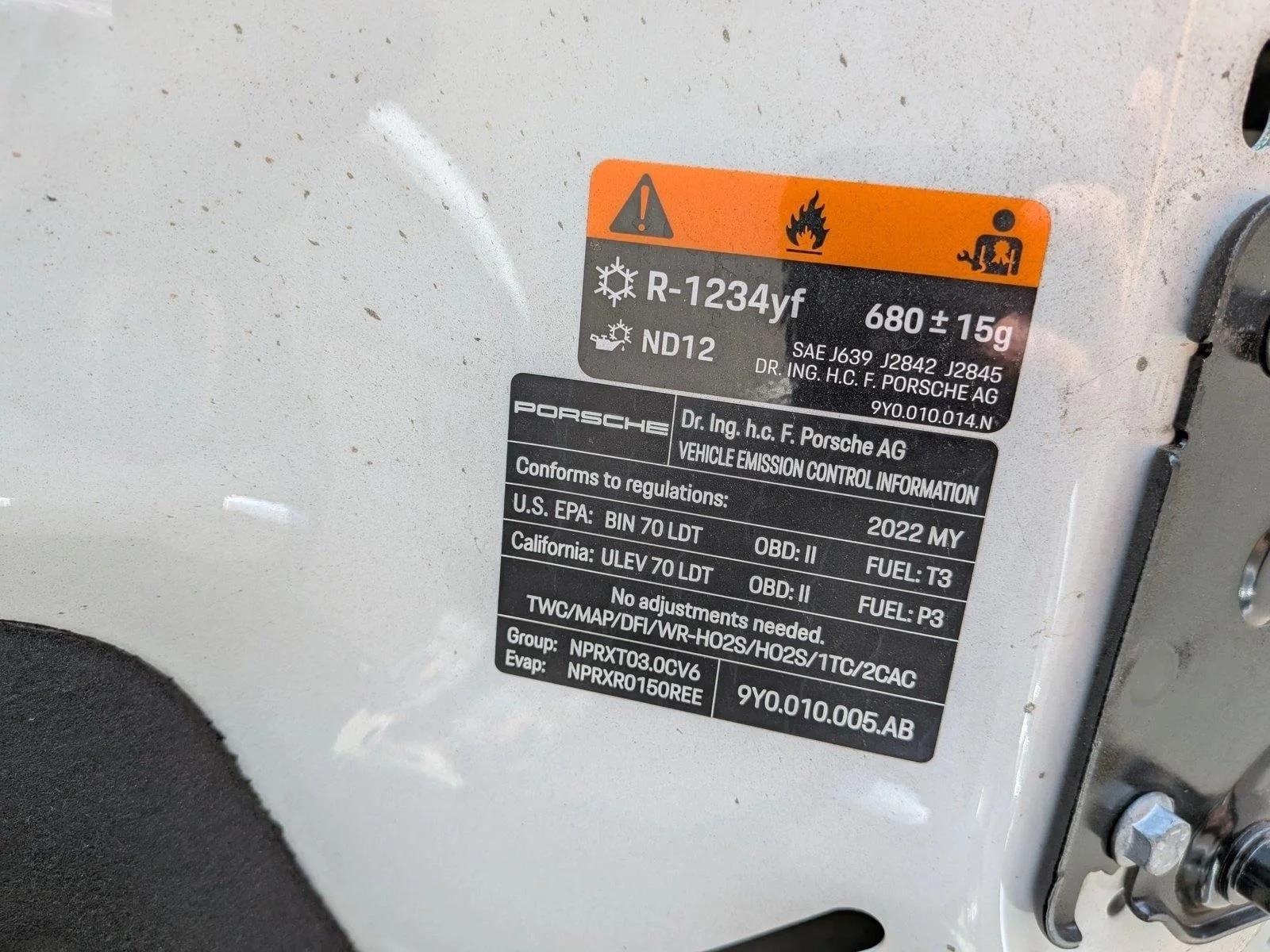 Used 2022 White Porsche Platinum Edition image 16