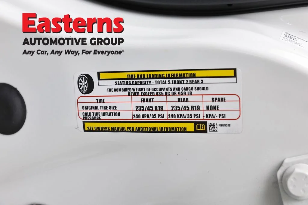 Used 2022 White Jeep Limited image 37