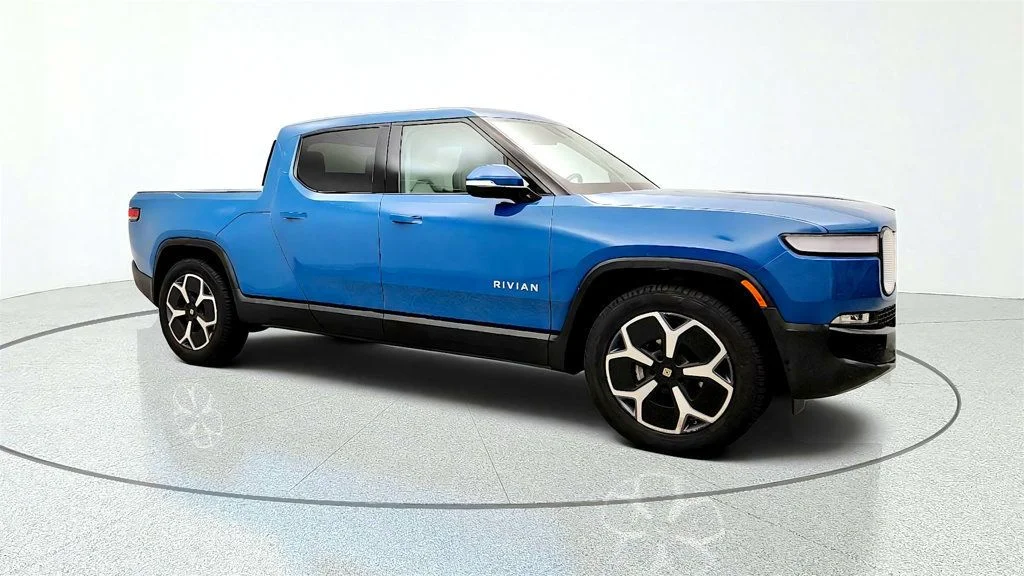 Used 2024 Rivian Blue Rivian Adventure Dual-Motor Large Pack w/ Ocean Coast Vegan Leather image 3