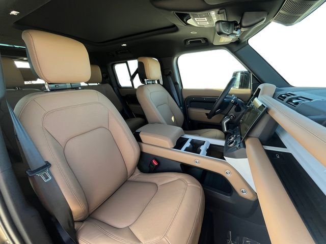 New 2026 Gondwana Stone LAND ROVER X-Dynamic SE image 16