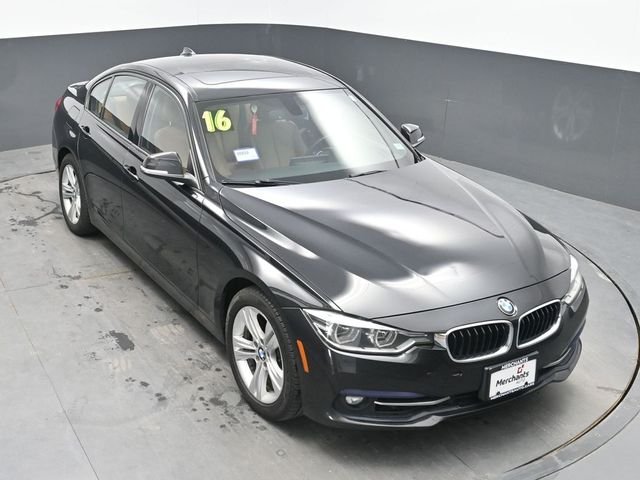 Used 2016 Black BMW 328i xDrive image 28