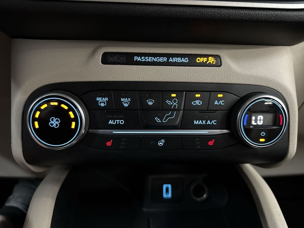 Used 2020 Desert Gold Metallic Ford SEL image 26