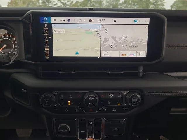 2026 Jeep Wrangler 4-Door Sahara - Photo 10