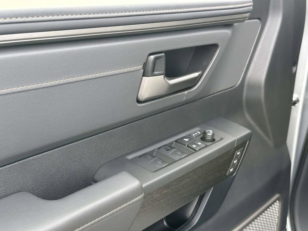 2026 Toyota Tundra Capstone - Photo 17