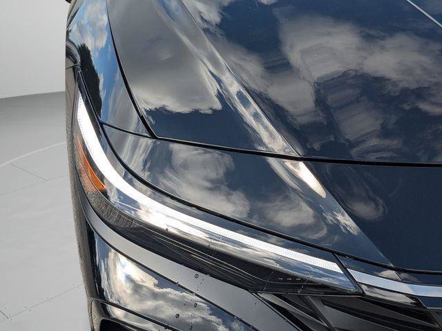 New 2026 Abyss Black Hyundai Limited image 10