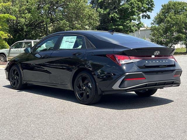 New 2026 Black Hyundai SEL Sport image 30