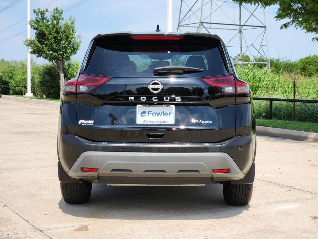 Used 2023 Black Nissan SV image 6