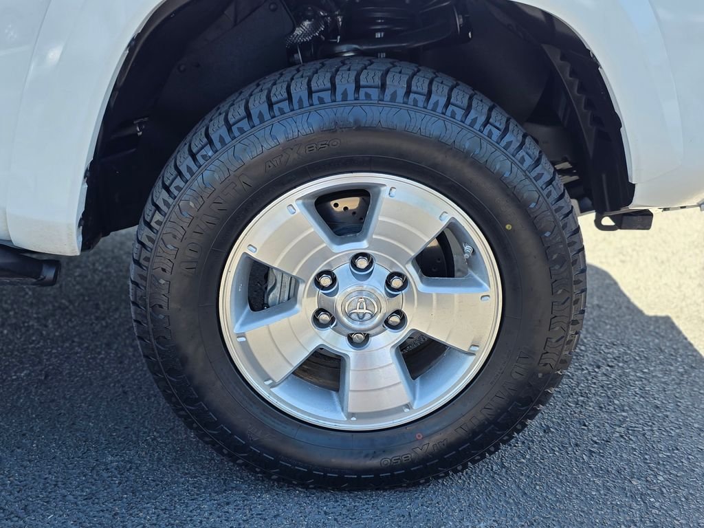 2020 Toyota Tacoma TRD Sport - Photo 8