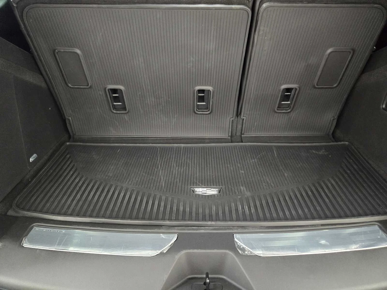 2026 Cadillac Escalade Sport - Photo 21