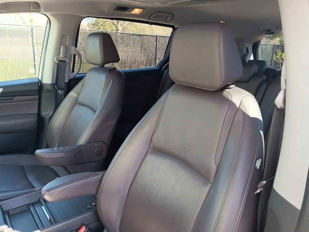 Used 2018 White Diamond Pearl Honda EX-L image 14